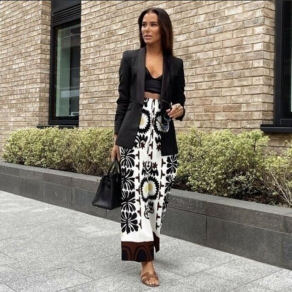 Zara High Waisted Printed Culottes - Picture 7 of 10